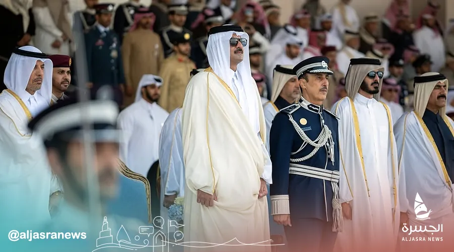 سمو الأمير يشهد تخريج الدفعة الـ8 لطلاب كلية الشرطة