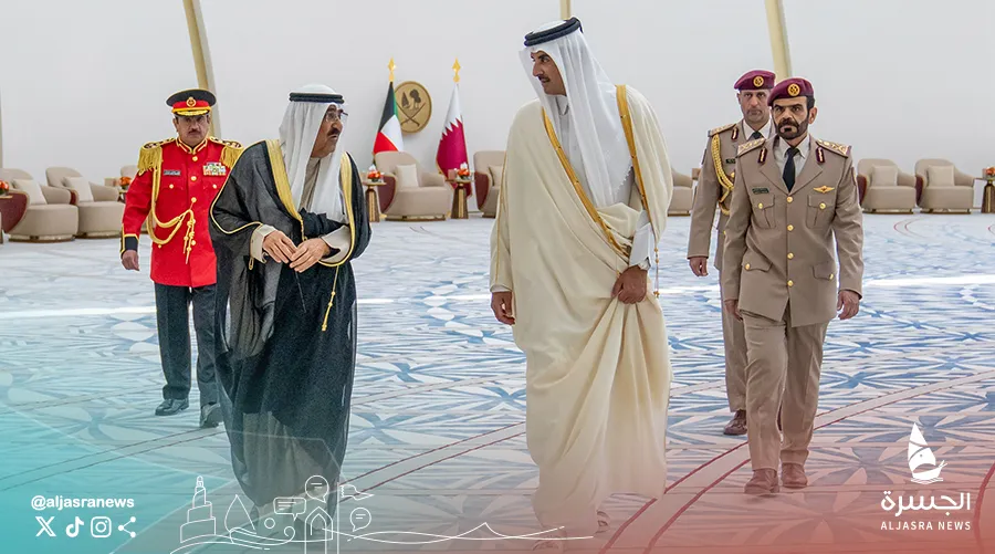 سمو الأمير يهنئ أمير الكويت بذكرى اليوم الوطني