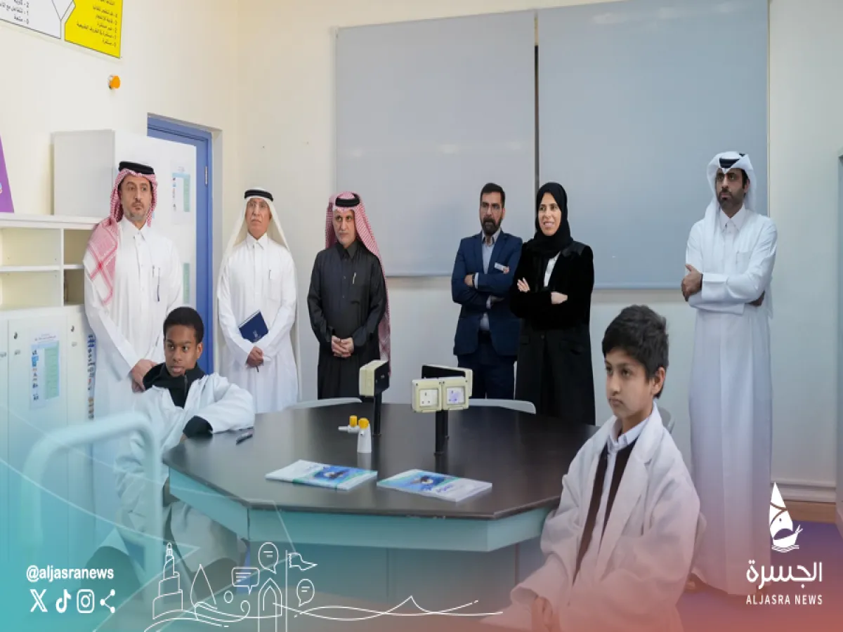 لولوة الخاطر تبحث احتياجات طلبة 