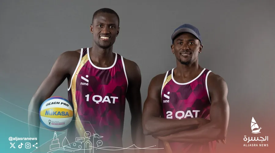 "الأدعم" أفضل ثنائي عالمي بالطائرة الشاطئية