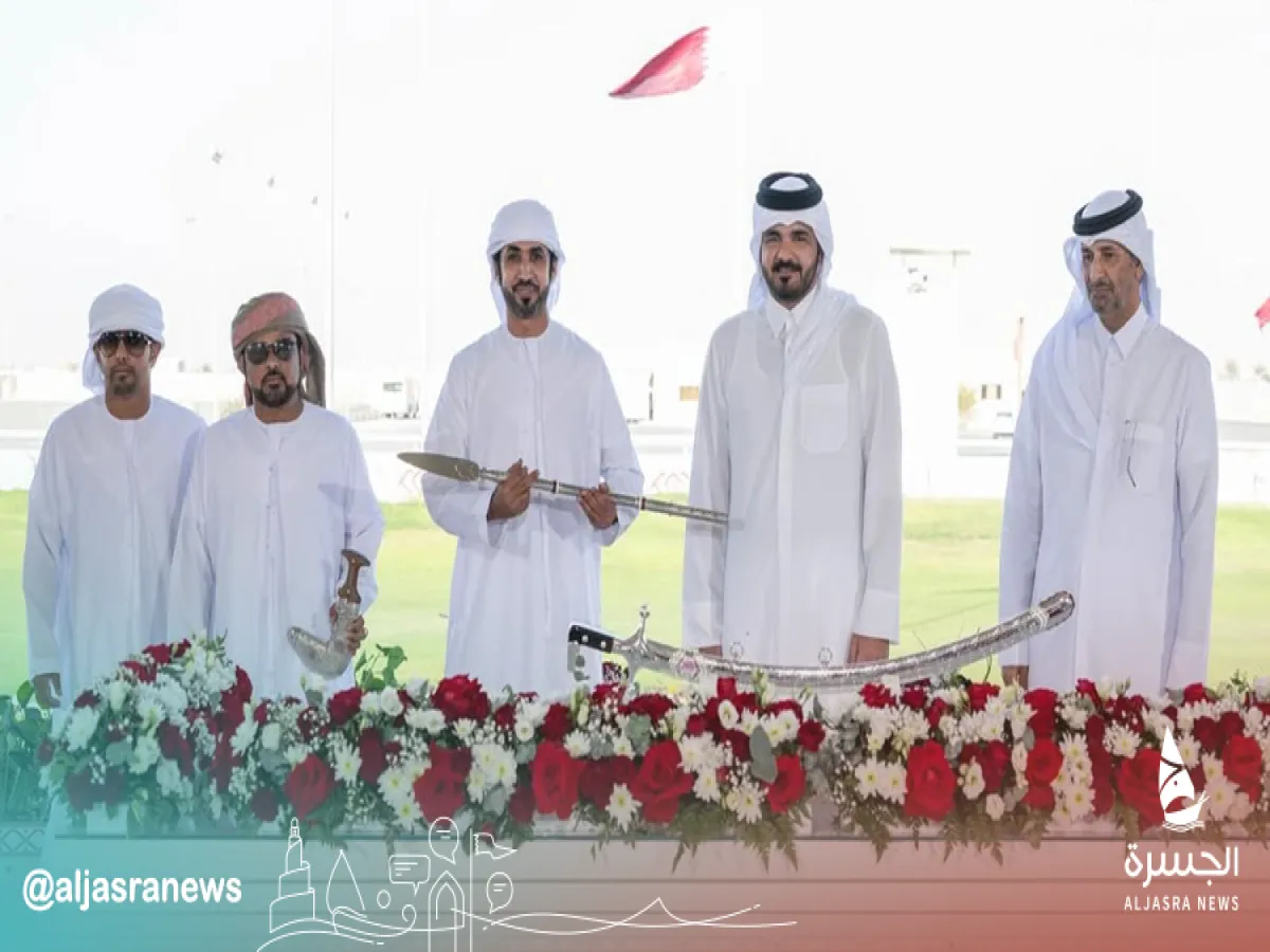 الشيخ جوعان يتوج الفائزين بمهرجان الهجن