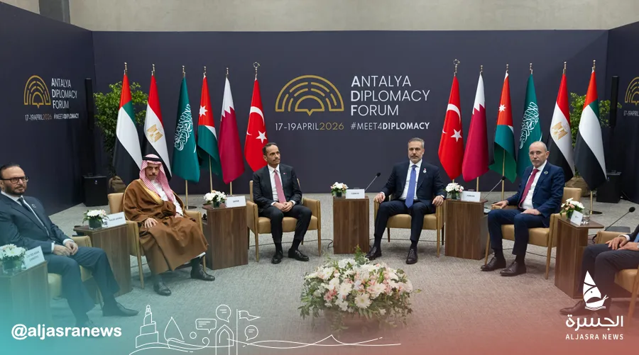 رئيس الوزراء يشارك باجتماع غزة في أنطاليا